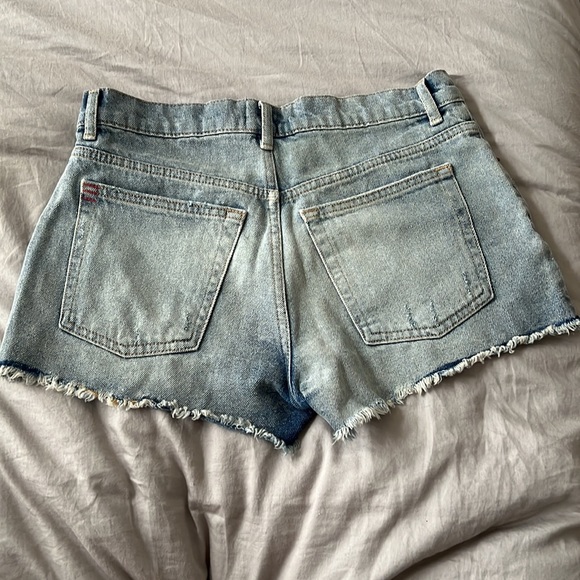 BDG Essential Mid-Rise Cutoff Short - Distressed Denim - Picture 2 of 2